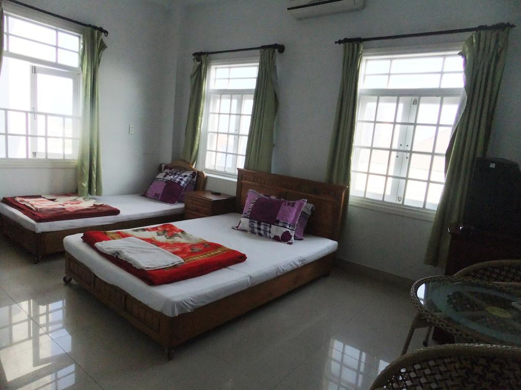 Eena Hotel Da Nang Buitenkant foto
